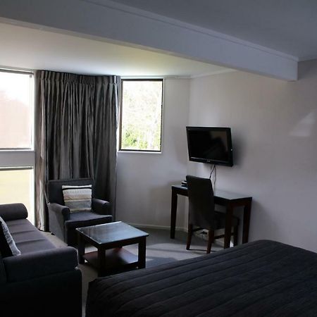 Tussock Grove Hotel Ohakune Exterior foto