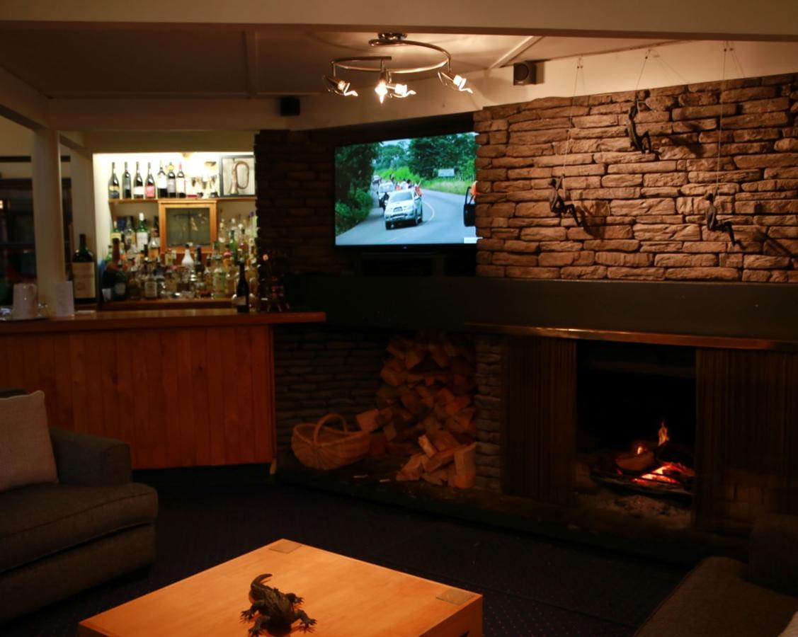 Tussock Grove Hotel Ohakune Exterior foto
