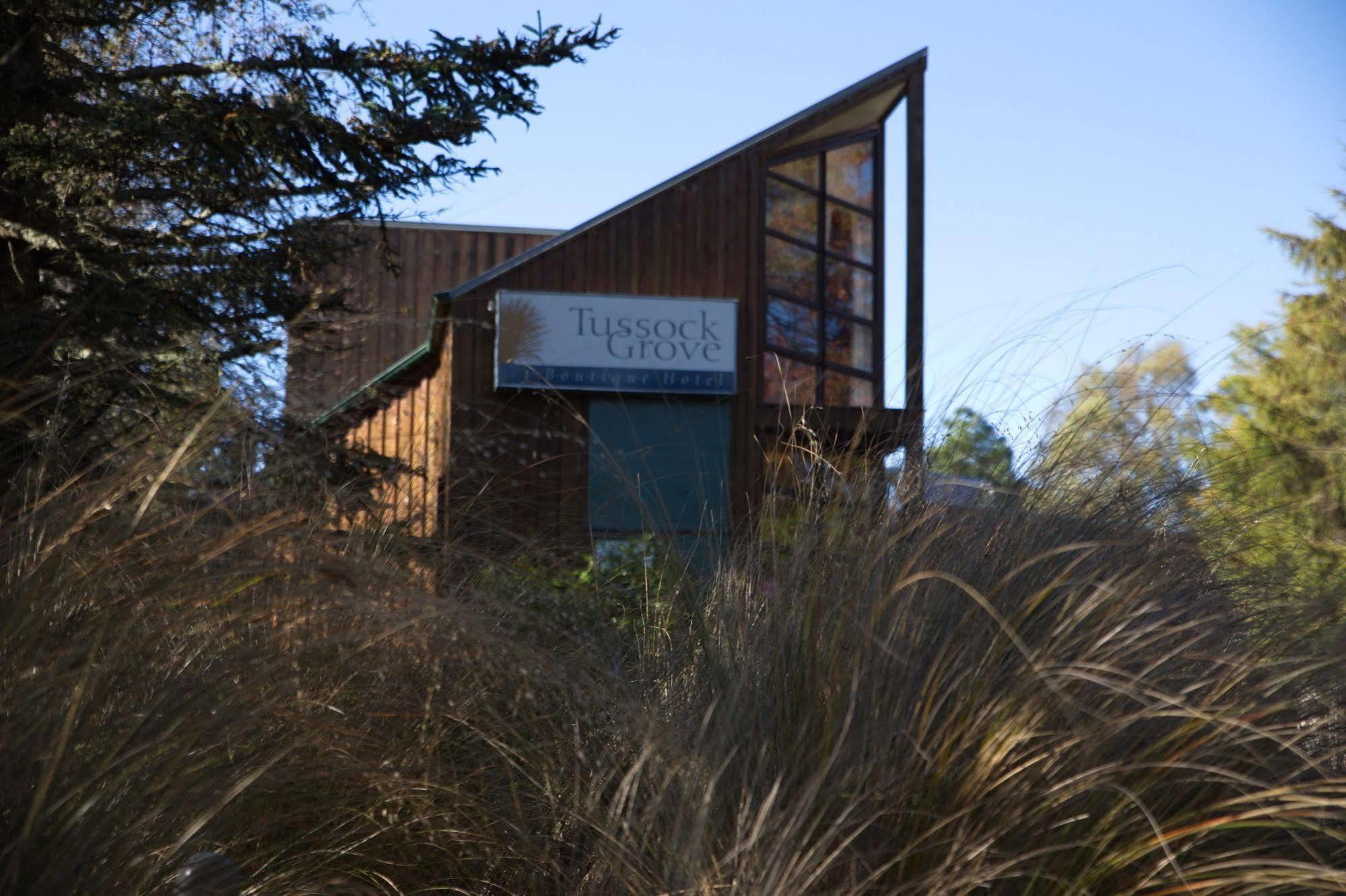Tussock Grove Hotel Ohakune Exterior foto